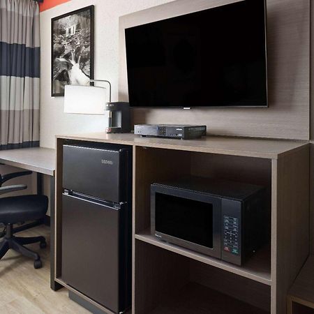 فندق Ramada By Wyndham بارسيباني المظهر الخارجي الصورة